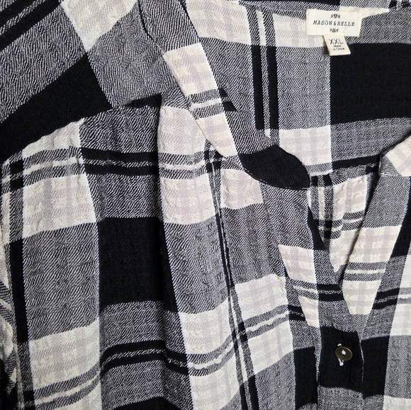 Mason & Belle | Ivory & Black Textured Plaid Button Front Shirt Size XXL - Picture 5 of 7